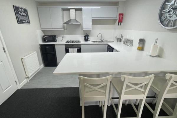 Aparthotel Ryan I Air I - 102 Mill Street - Free Parking Liverpool