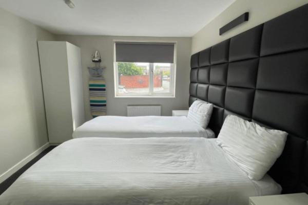 Aparthotel Ryan I Air I - 102 Mill Street - Free Parking *