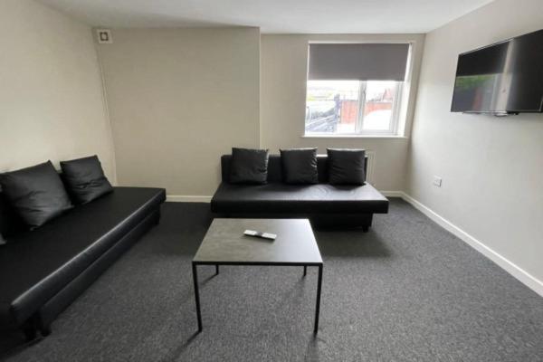 Ryan I Air I - 102 Mill Street - Free Parking *
